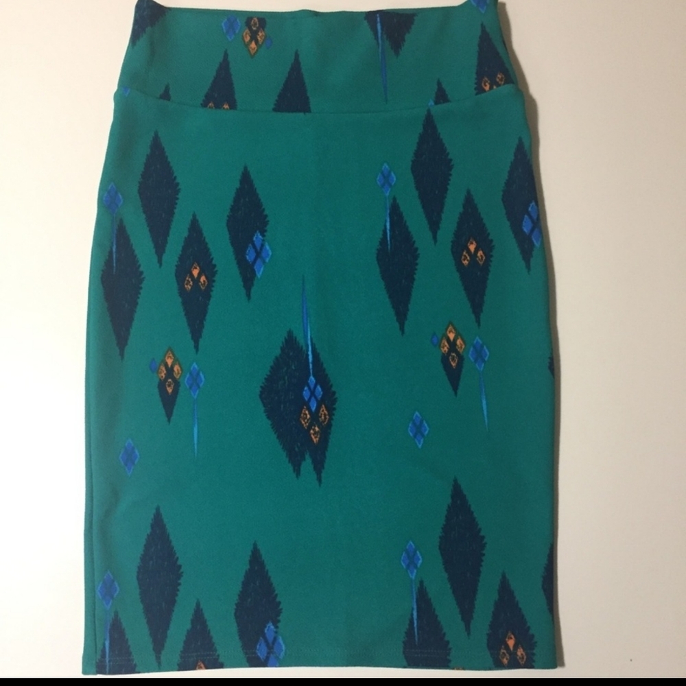 Lularoe Cassie